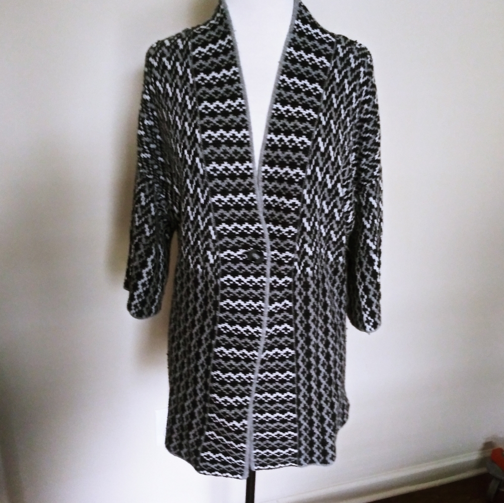 Style & Co kimono style cardigan size M